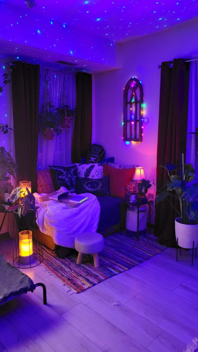 7 Cozy Reading Nook Ideas for adults To Get Inspired